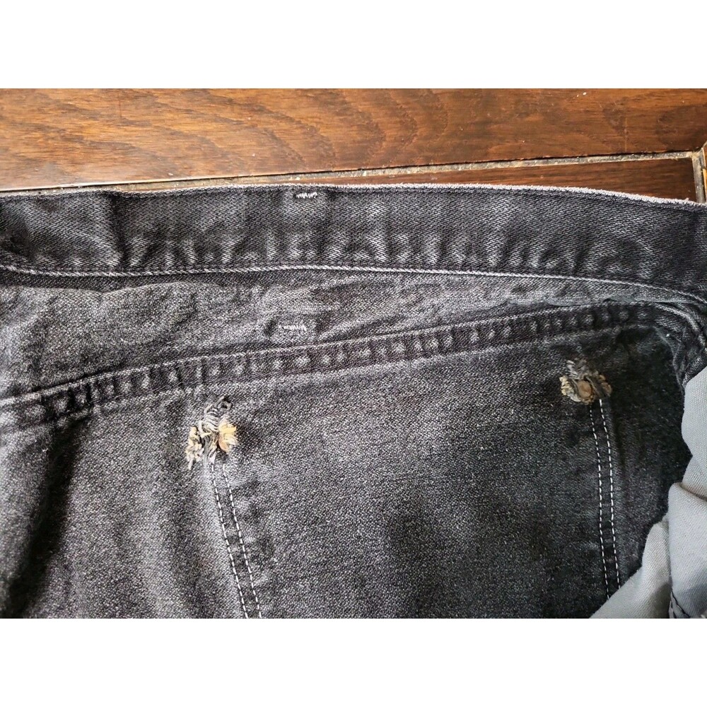 Vintage 80s Wrangler 13MWZWK Black Cowboy Cut Jeans Made in USA 42x32 Distressed - Picture 11 of 16